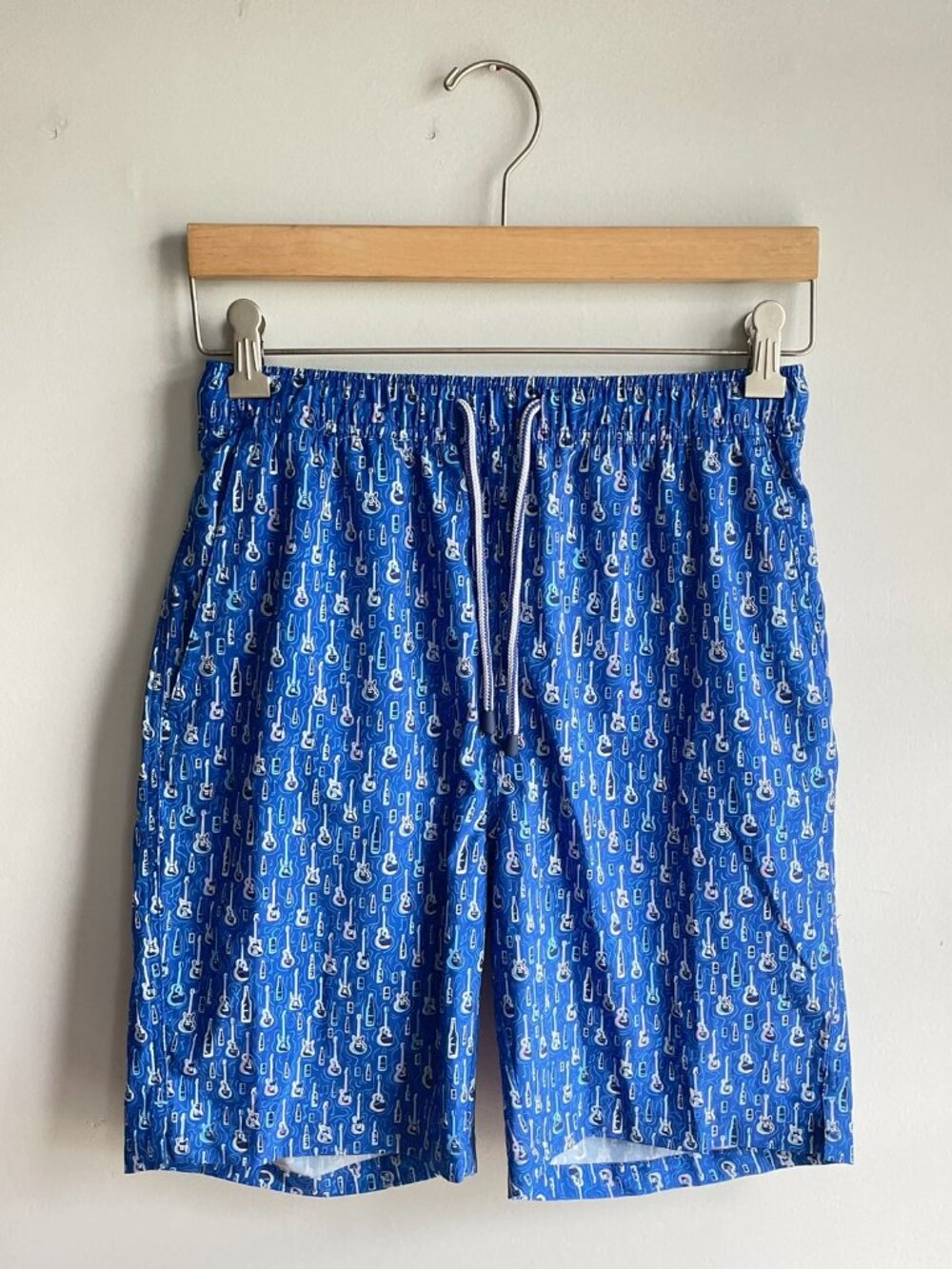 Peter Millar - Seaside Guitar Print Swim Trunks - NWT Size S - Bonus Koozie​​